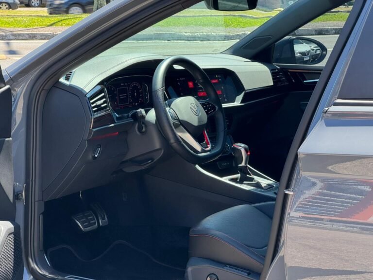 WhatsApp Image 2025-12-18 at 14.32.27 (1)