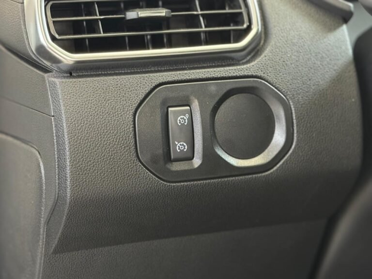 WhatsApp Image 2026-01-09 at 13.38.02 (1)